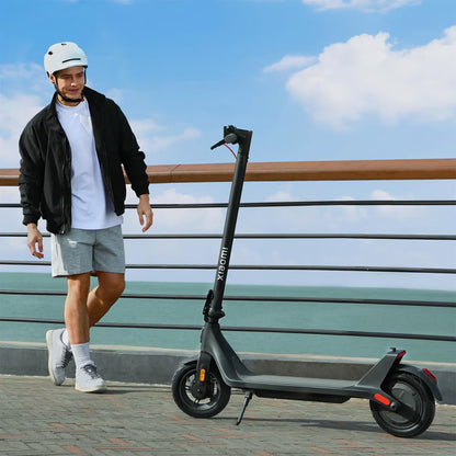 Xiaomi Electric 4 Series - 1000W Max Power - 390W, Range 70/18km, 8.1" - 10" Wheels, DGT Certified (ES Version)